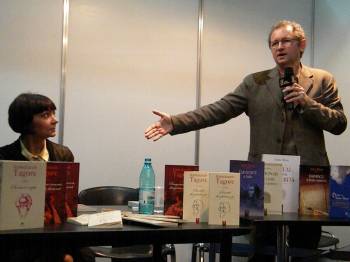 Dan Puric Bookfest Sergiu Al-George Dan Puric Sergiu Al-George editura Cununi de stele